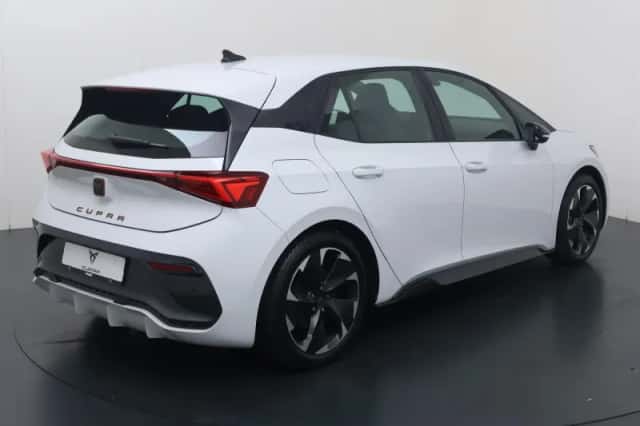 CUPRA Born (2023) thumbnail 5