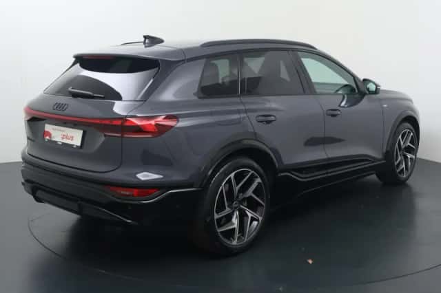 Audi Q6 e-tron (2026) thumbnail 5