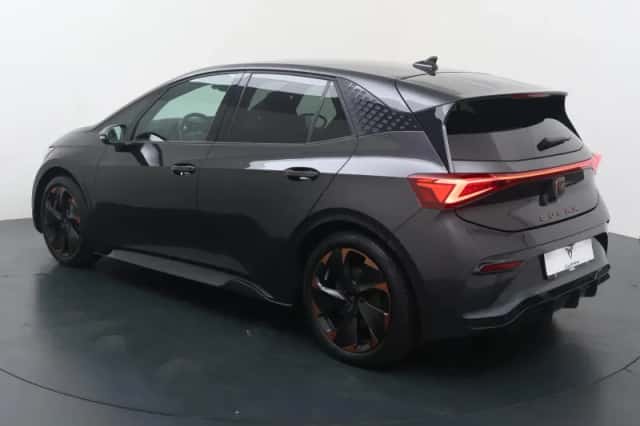 CUPRA Born (2021) thumbnail 4