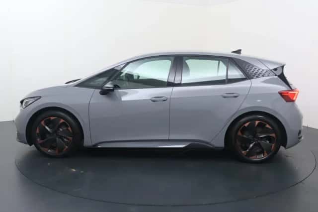 CUPRA Born (2024) thumbnail 2