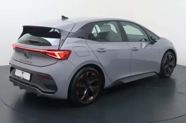 CUPRA Born (2024) thumbnail 5