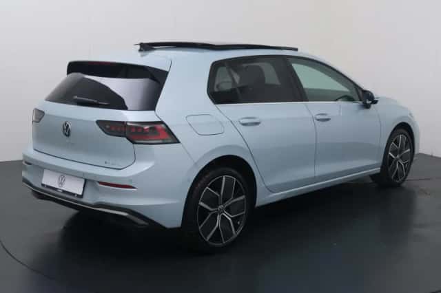 Volkswagen Golf (2026) thumbnail 5