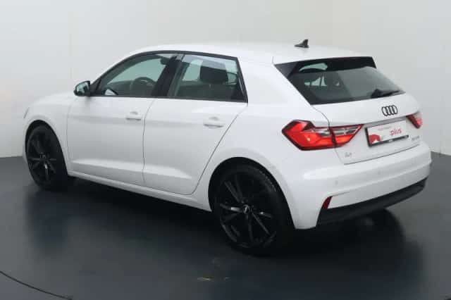 Audi A1 (2024) thumbnail 4