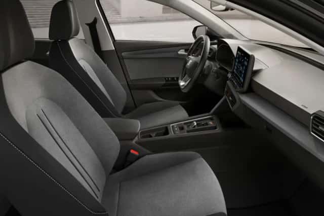 SEAT Leon Sportstourer (2026) thumbnail 5