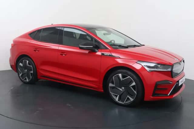 Škoda Enyaq (2023) thumbnail 3