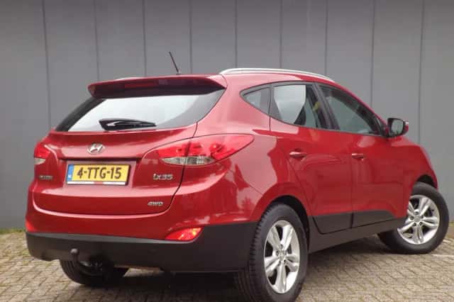 Hyundai ix35 (2010) thumbnail 3