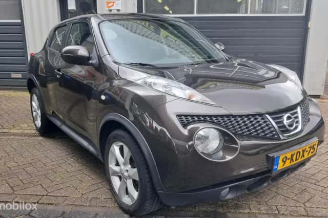 Nissan Juke (2013) thumbnail 3