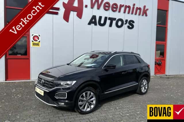 Volkswagen T-Roc (2021) thumbnail 4