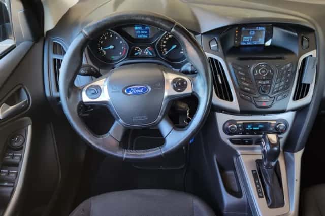 Ford Focus (2013) thumbnail 4