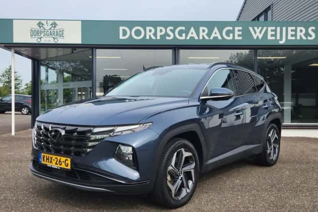 Hyundai Tucson (2023) thumbnail 2