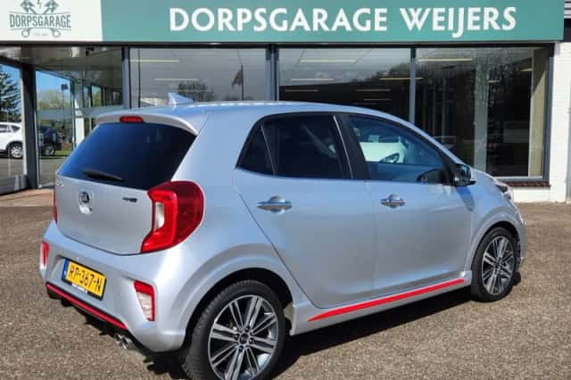 Kia Picanto (2018) thumbnail 3
