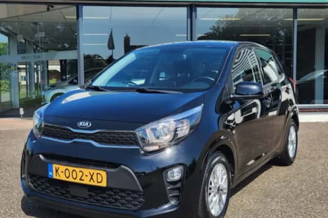Kia Picanto (2021) thumbnail 1