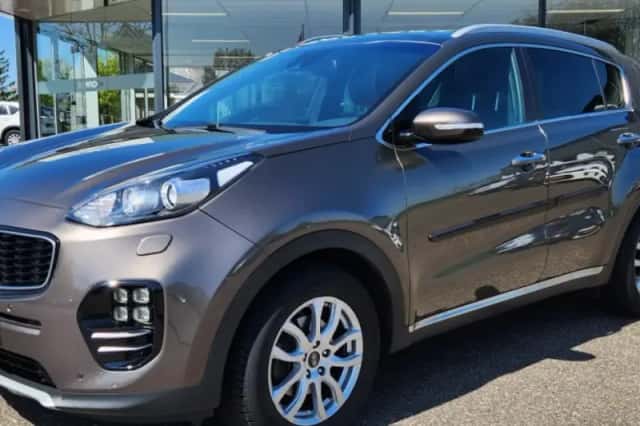 Kia Sportage (2017) thumbnail 1