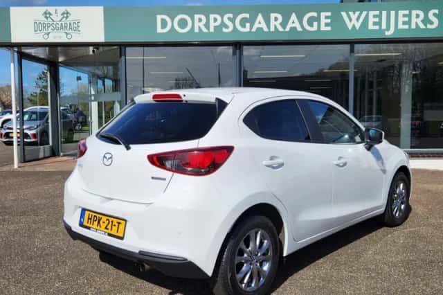 Mazda 2 (2023) thumbnail 3