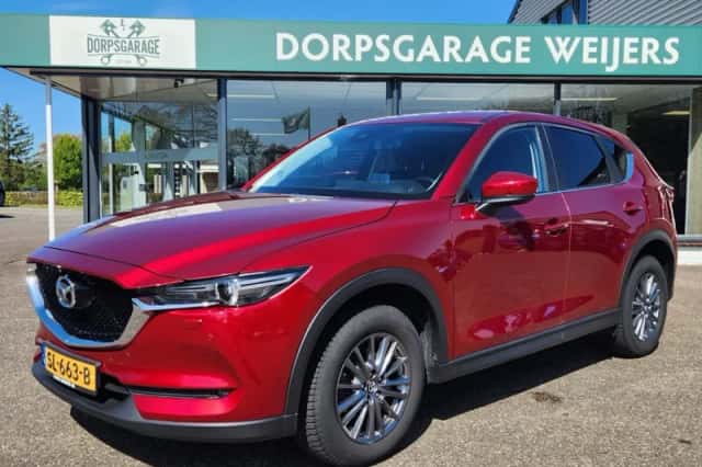 Mazda CX-5 (2018) thumbnail 2