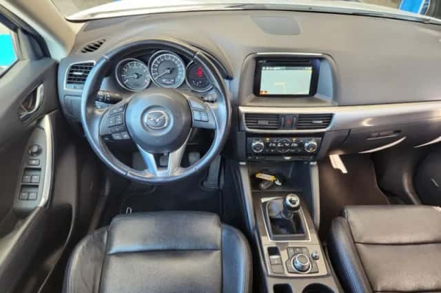 Mazda CX-5 (2016) thumbnail 4