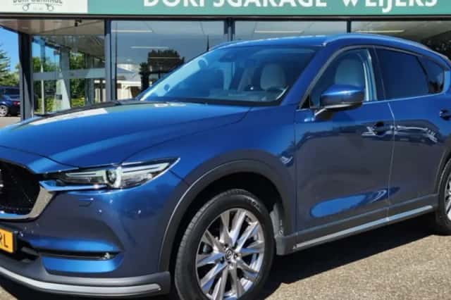 Mazda CX-5 (2021) thumbnail 1