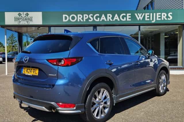 Mazda CX-5 (2021) thumbnail 3