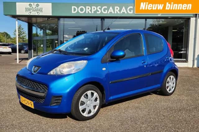 Peugeot 107 (2009) thumbnail 2