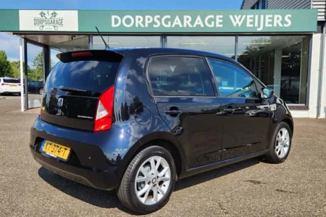 SEAT Mii (2017) thumbnail 3