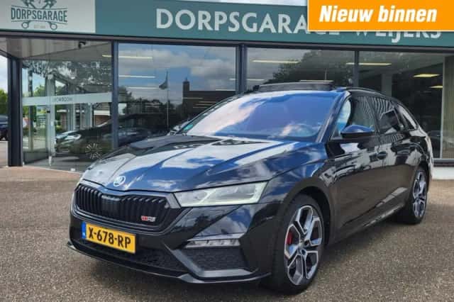 Škoda Octavia (2021) thumbnail 2