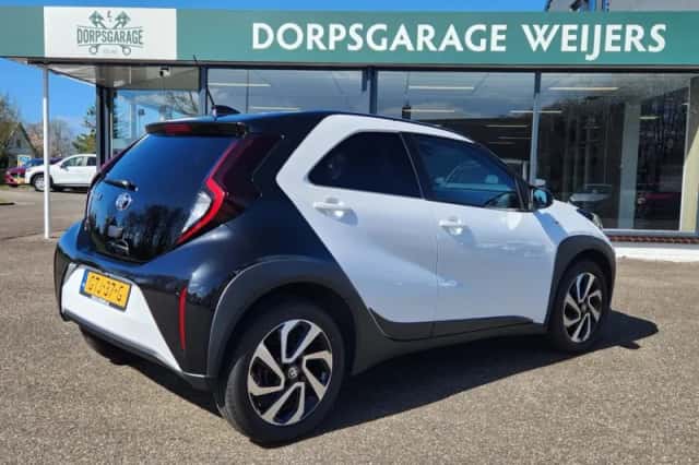 Toyota Aygo (2024) thumbnail 3