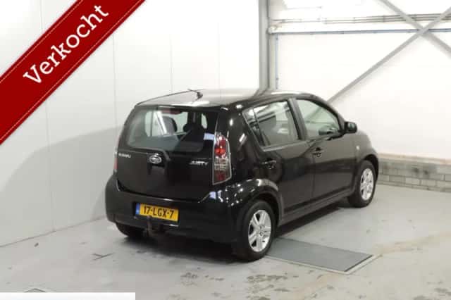 Subaru Justy (2010) thumbnail 2