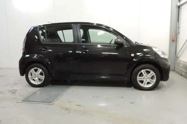 Subaru Justy (2010) thumbnail 6
