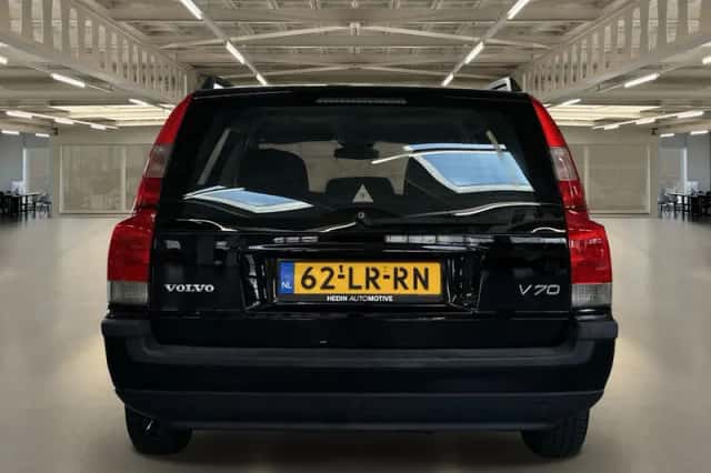 Volvo V70 (2003) thumbnail 3