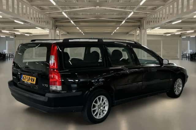 Volvo V70 (2003) thumbnail 6