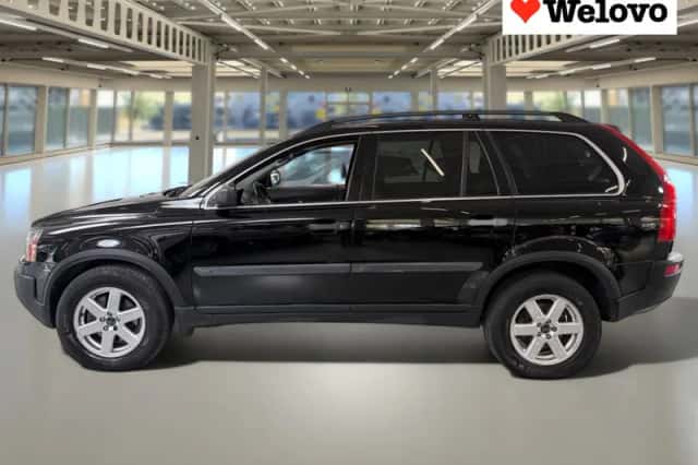 Volvo XC90 (2004) thumbnail 1