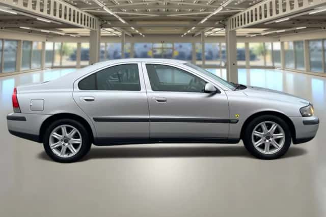 Volvo S60 (2001) thumbnail 4