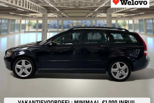 Volvo V50 (2006) thumbnail 1
