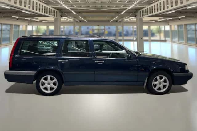 Volvo 850 (1996) thumbnail 4