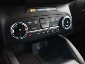 Ford Kuga (2023) thumbnail 24