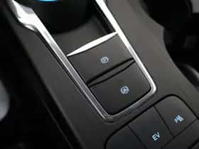 Ford Kuga (2023) thumbnail 26