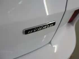 Ford Kuga (2023) thumbnail 42