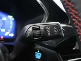 Ford Kuga (2022) thumbnail 32