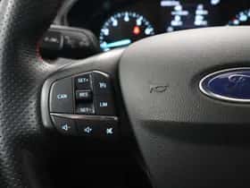 Ford Focus (2021) thumbnail 32