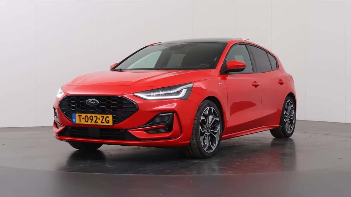 Ford Focus (2023) — foto 1