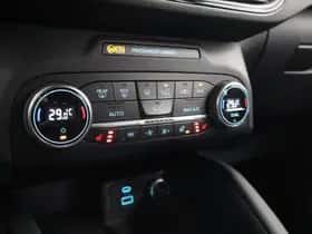 Ford Kuga (2020) thumbnail 25