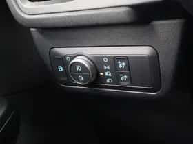Ford Kuga (2020) thumbnail 34