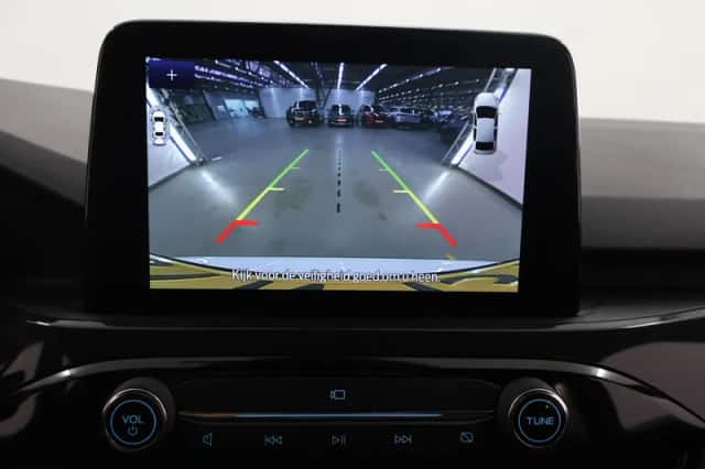Ford Kuga (2023) thumbnail 13