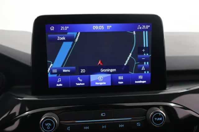 Ford Kuga (2023) thumbnail 14