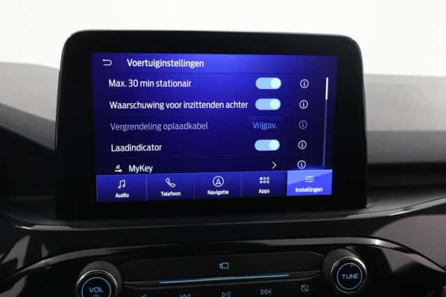 Ford Kuga (2023) thumbnail 19
