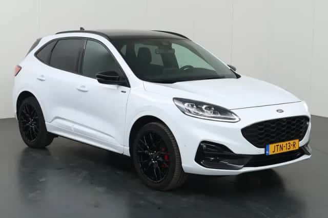 Ford Kuga (2023) thumbnail 23