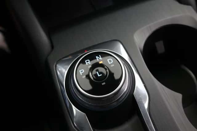 Ford Kuga (2023) thumbnail 25