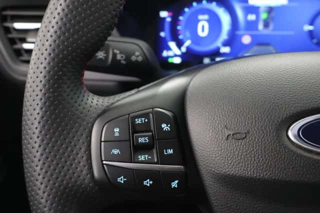 Ford Kuga (2023) thumbnail 30