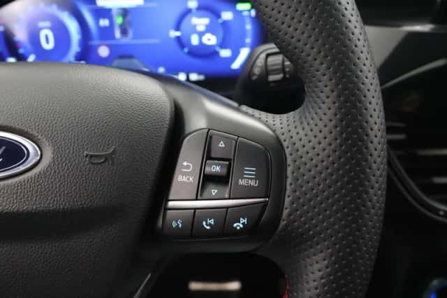 Ford Kuga (2023) thumbnail 31