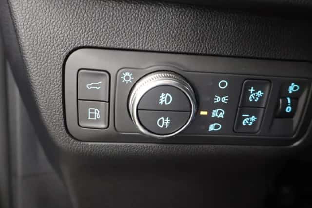 Ford Kuga (2023) thumbnail 34